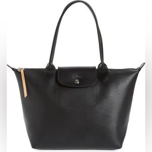Longchamp Medium Le Pliage Shoulder Tote
